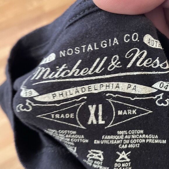 3pc Mens New York Yankees T-Shirts Lot Size L/XL Mitchell & Ness Majestic Bundle - Picture 10 of 10